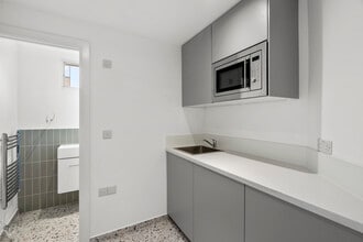 30-30A Hatton Garden, London to rent Building Photo- Image 1 of 7