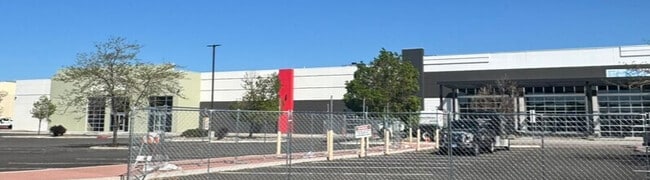 More details for 2450 Oddie Blvd, Sparks, NV - Mixed-use to Rent