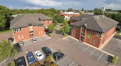 Crewe Rd, Manchester for rent Building Photo- Image 2 of 6