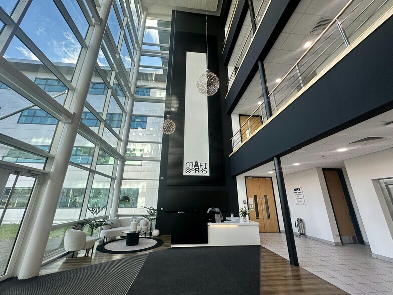 89 Hydepark St, Glasgow to rent - Building Photo - Image 3 of 45