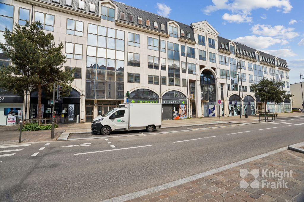 84 Bis Avenue Du Général Leclerc, Viroflay to rent Building Photo- Image 1 of 10