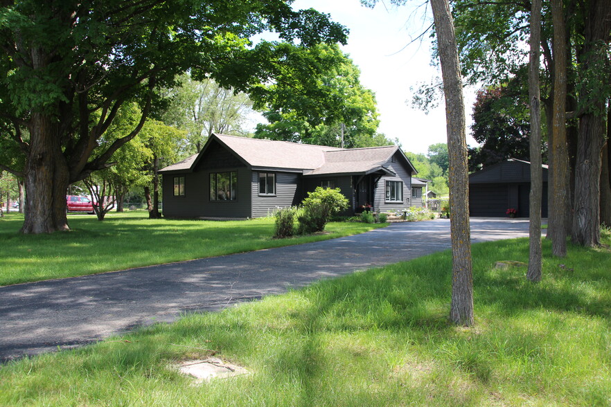 1314 Boyne Ave, Boyne City, MI for sale - Building Photo - Image 3 of 49