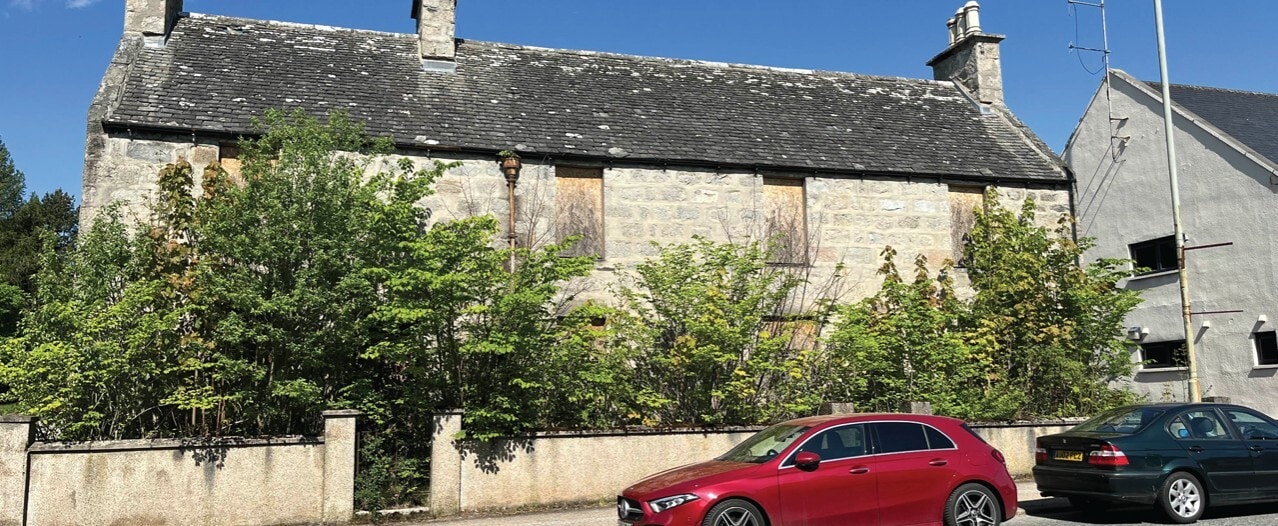 17-19 Castle Rd, Grantown On Spey for sale Primary Photo- Image 1 of 5