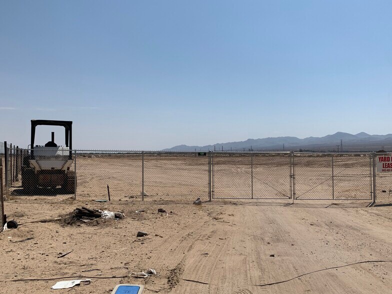 Daggett Yermo Rd, Daggett, CA for rent - Building Photo - Image 2 of 3