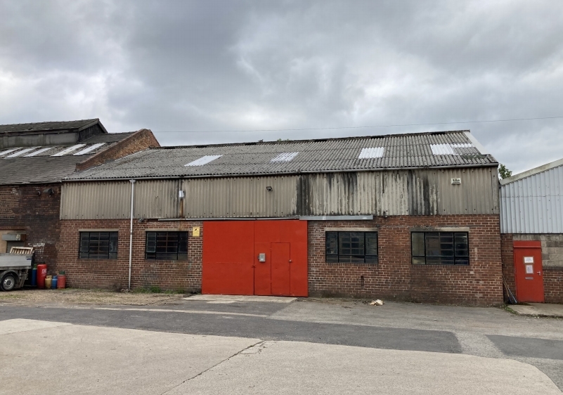 Mansfield Rd, Sheffield for rent - Building Photo - Image 1 of 8