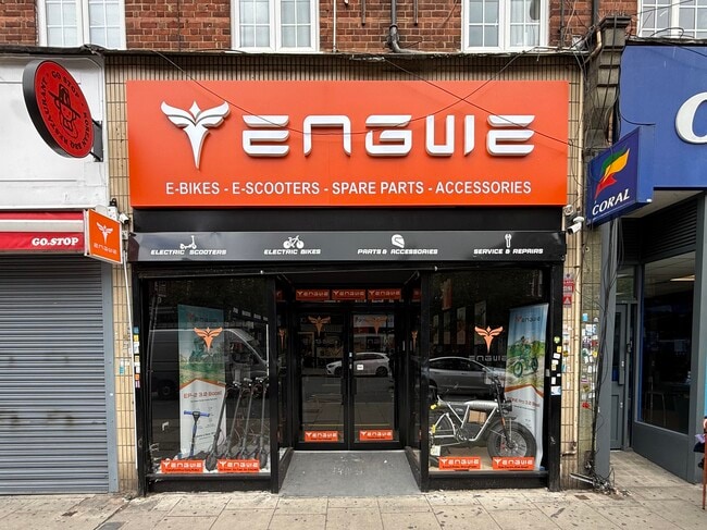 More details for 30 Golders Green Rd, London - Retail to Rent