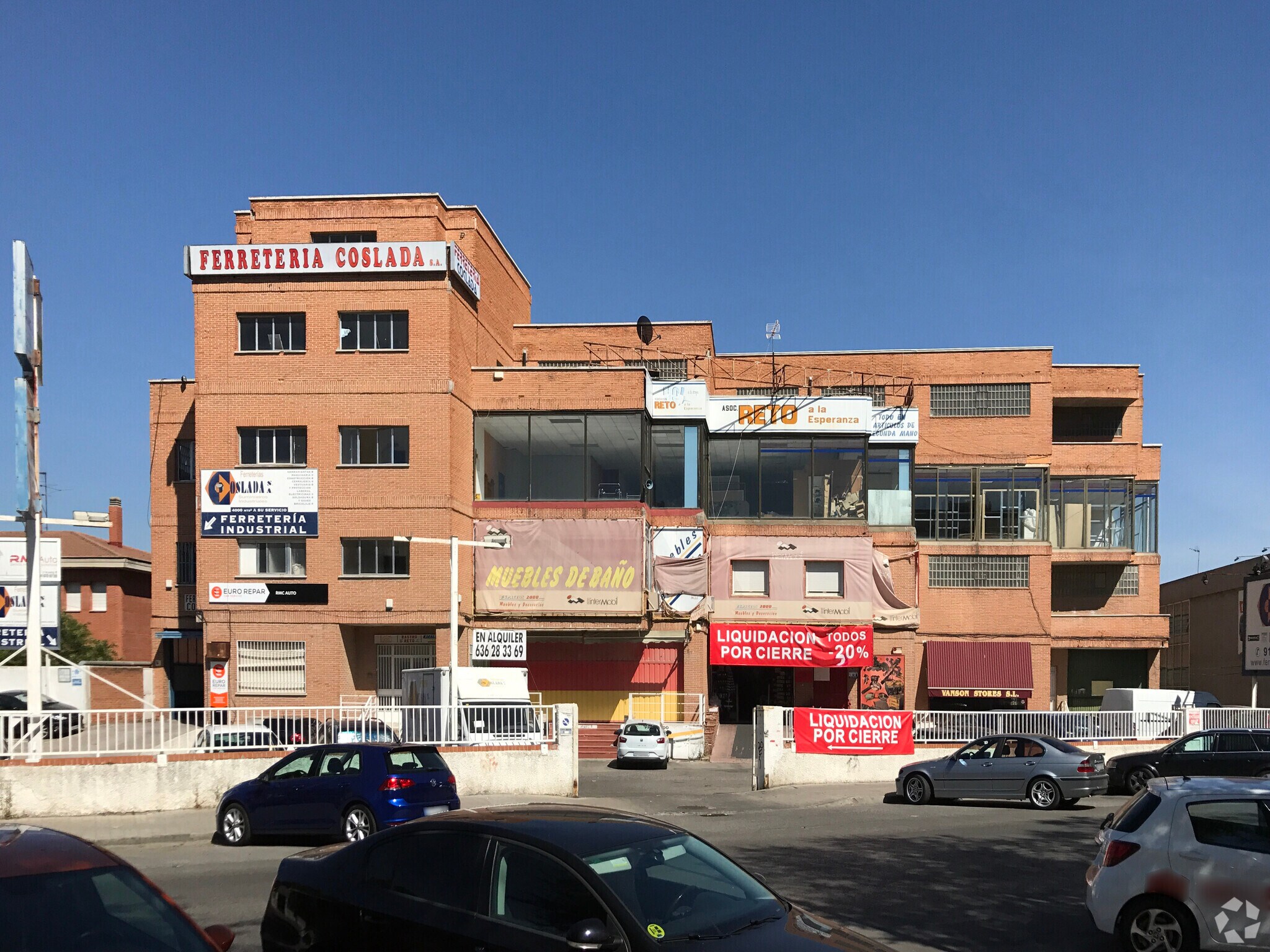 Avenida Cañada, 40, San Fernando de Henares, Madrid for sale Primary Photo- Image 1 of 4