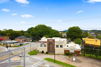 328 E Main St, Cartersville, GA for rent Building Photo- Image 1 of 24