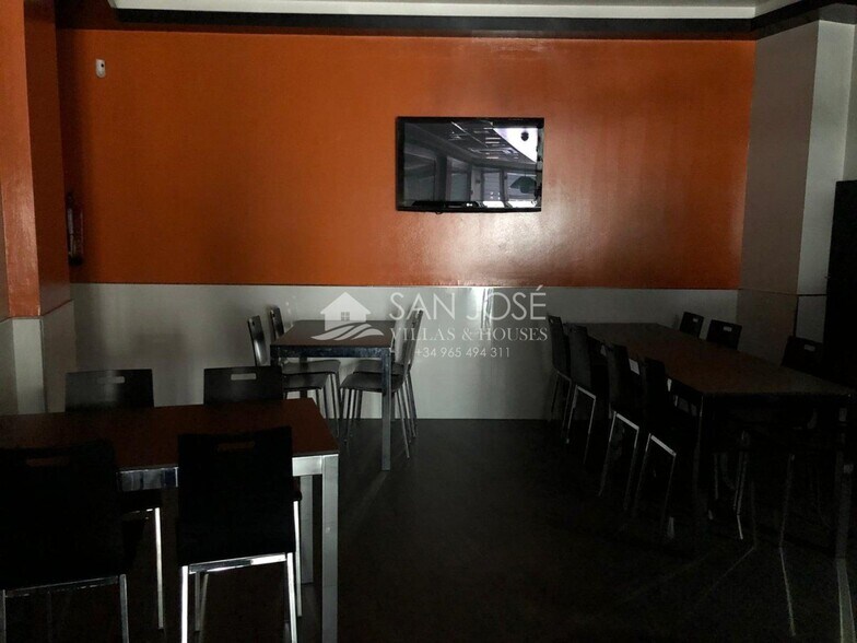 Retail in Crevillent, Alicante for sale - Building Photo - Image 2 of 18