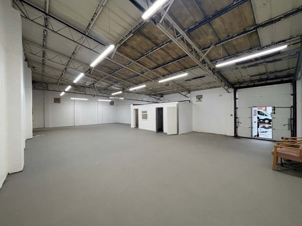 Westbury Clos, Dunstable to rent Interior Photo- Image 1 of 2