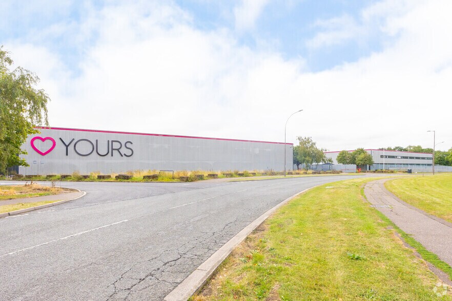 Bakewell Rd, Peterborough for sale - Primary Photo - Image 1 of 1