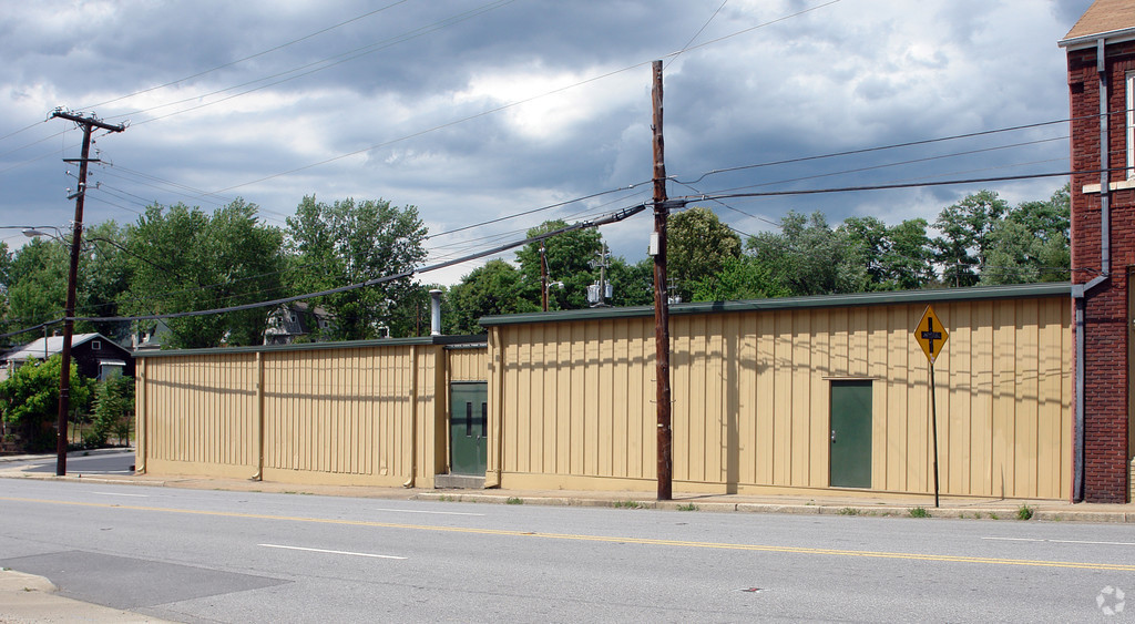 178 Broadway St, Asheville, NC for sale Primary Photo- Image 1 of 8