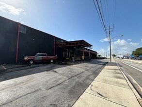 5950 Angler's Ave, Dania Beach, FL to rent Building Photo- Image 1 of 3
