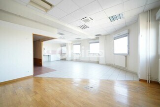 More details for 19 Rue Victor Hugo, Vénissieux - Office to Rent