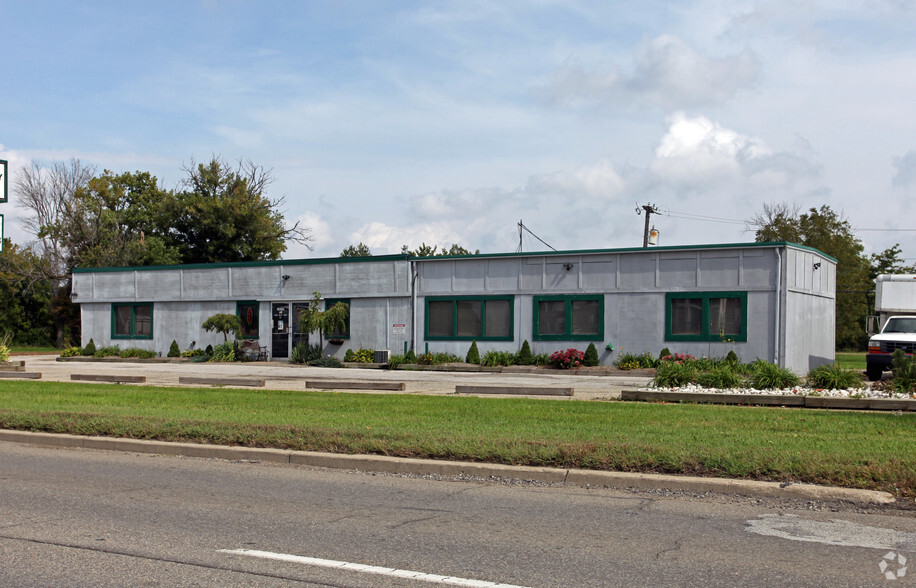 10255 Middlebelt Rd, Romulus, MI for sale - Primary Photo - Image 1 of 1