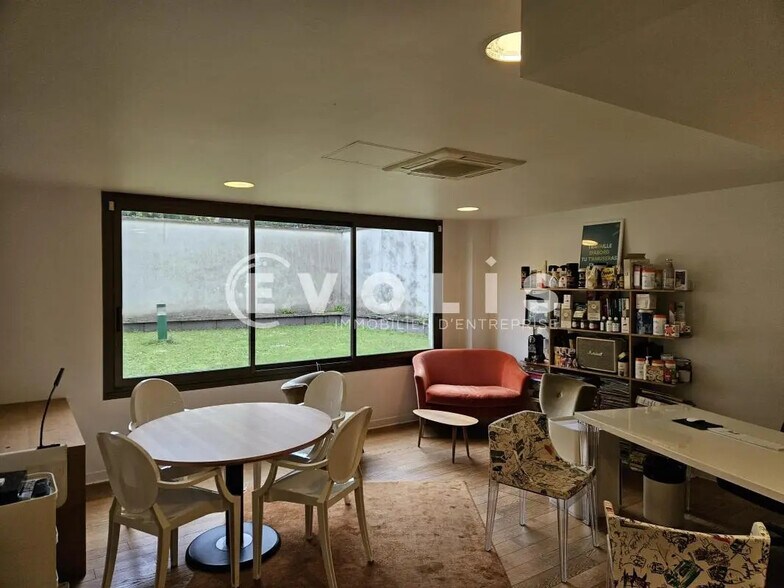 Office in Montrouge for sale - Interior Photo - Image 3 of 10