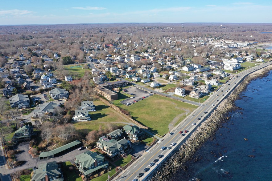 151 Ocean Rd, Narragansett, RI for sale - Building Photo - Image 1 of 1