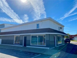 More details for 49 Railroad St, New London, OH - Retail for Sale