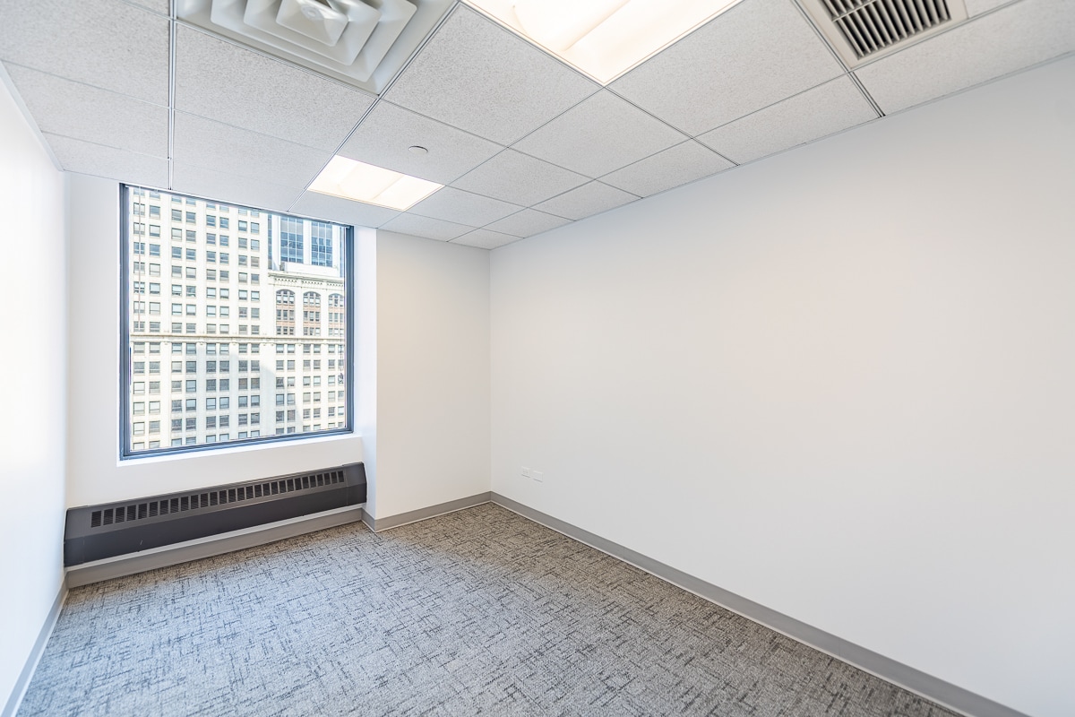 134 N LaSalle St, Chicago, IL to rent Interior Photo- Image 1 of 6