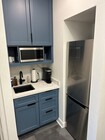 ste 403 kitchen 1