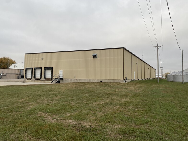 701 A Ave, Grundy Center, IA for rent - Building Photo - Image 2 of 5