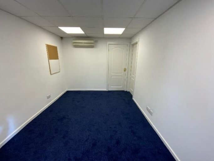 5A Cross Rosse St, Shipley to rent Interior Photo- Image 1 of 3