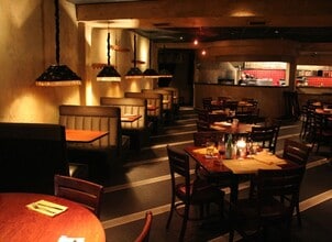 Retail in Barcelona, Barcelona to rent Interior Photo- Image 2 of 4