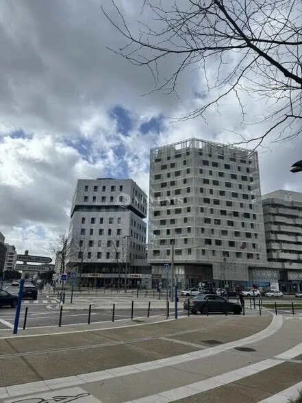 Office in Montpellier to rent - Building Photo - Image 1 of 4