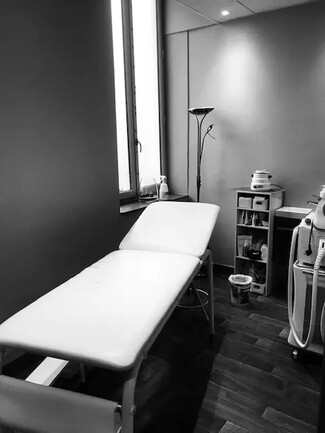 More details for Retail for Sale