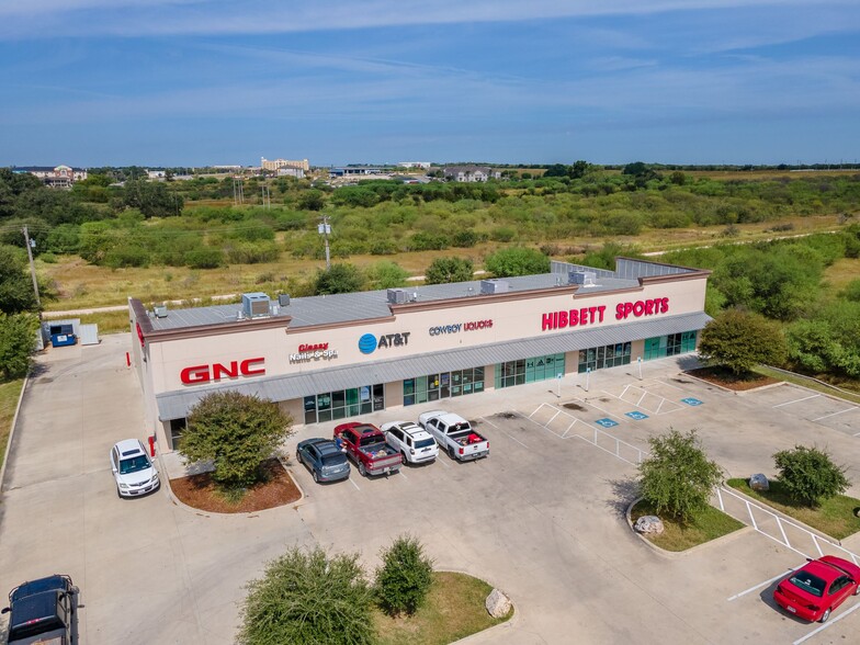 165 Business Park Blvd, Kenedy, TX for sale - Primary Photo - Image 1 of 1