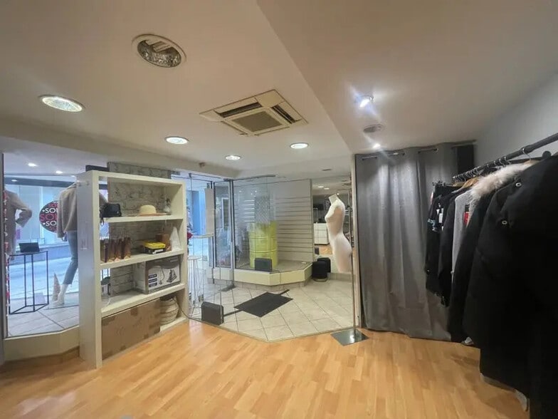 Build-to-Rent in Tarbes for sale - Interior Photo - Image 2 of 7