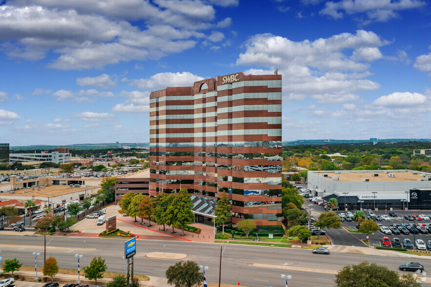 9311 San Pedro Ave, San Antonio, TX for rent - Building Photo - Image 1 of 9