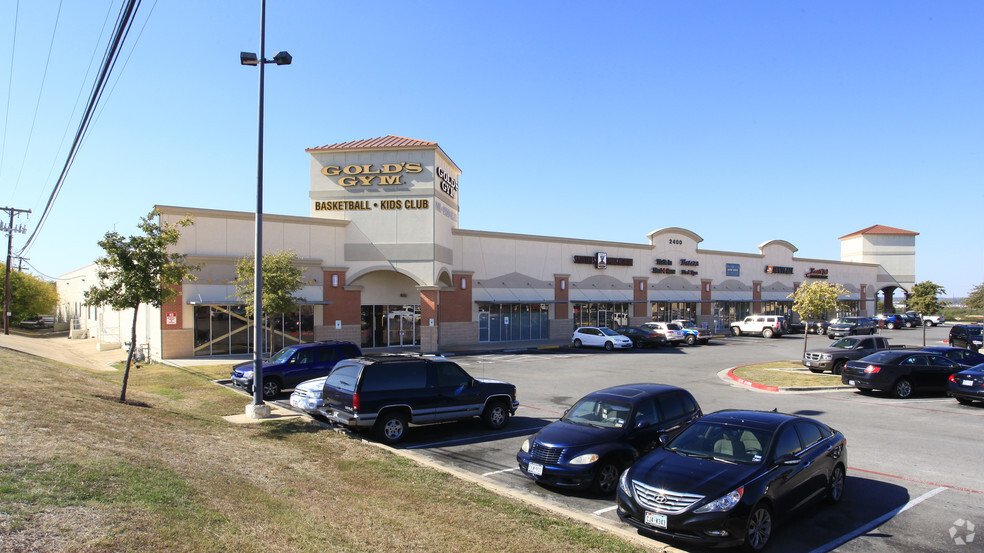 2400 S I-35 Hwy, Round Rock, TX for rent - Building Photo - Image 1 of 16