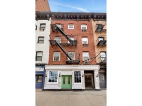 977 2nd Ave, New York, NY for sale Primary Photo- Image 1 of 1