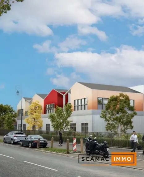 Industrial in Montgeron for sale Building Photo- Image 1 of 10