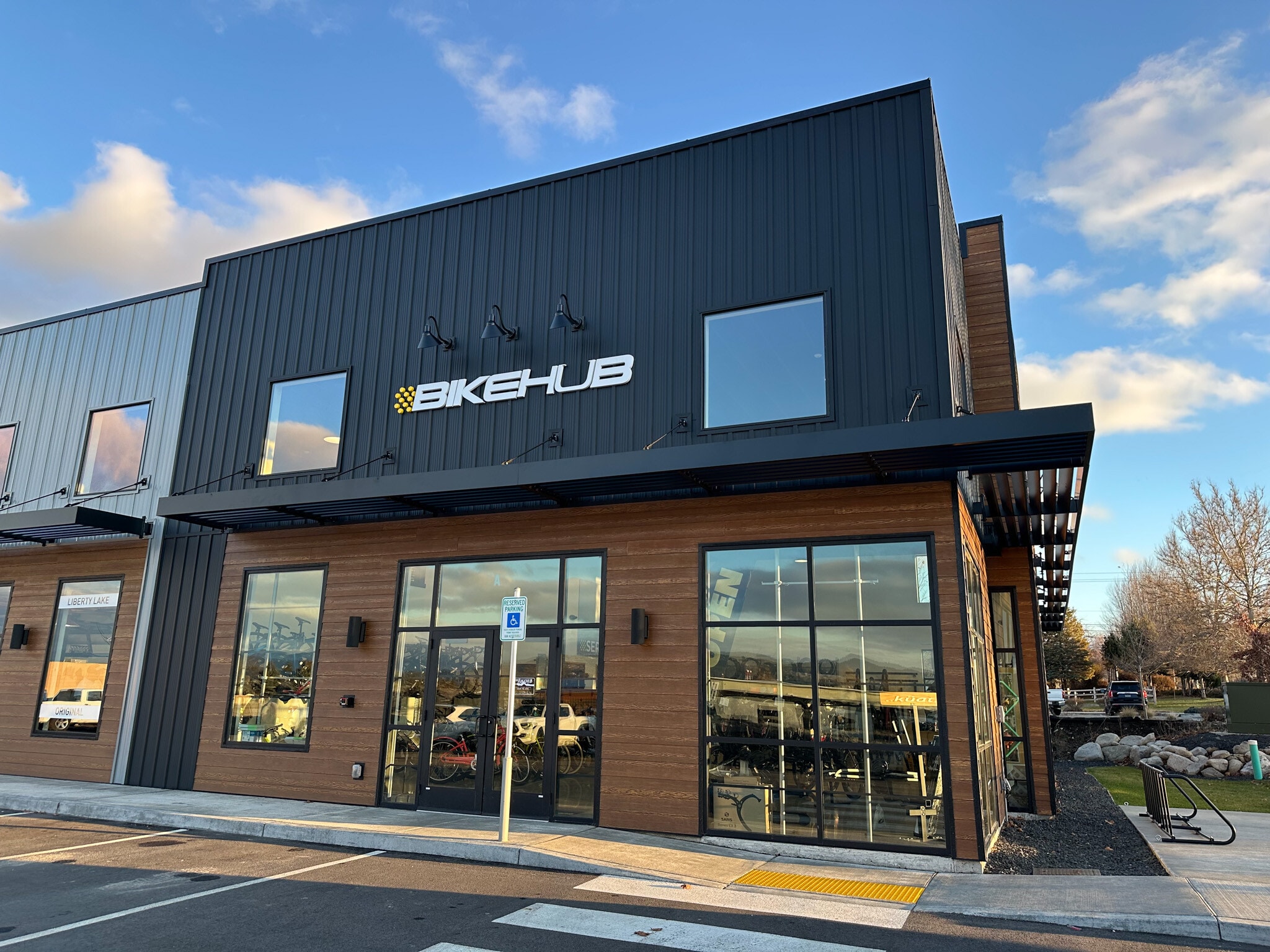 2210 N Madson Rd, Liberty Lake, WA to rent Primary Photo- Image 1 of 2