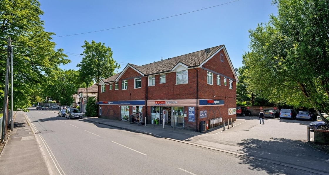 2-4 Ringwood Rd, Verwood for sale Primary Photo- Image 1 of 2