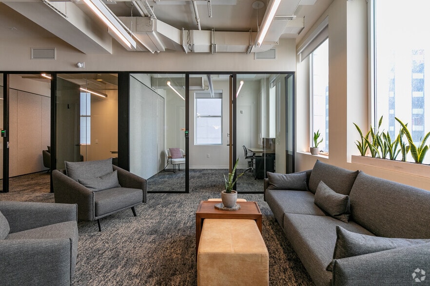 331 Park Ave S, New York, NY to rent - Interior Photo - Image 1 of 14