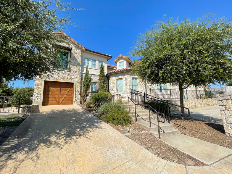 260 Adriatic Pkwy, McKinney, TX for rent - Building Photo - Image 1 of 3