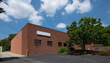 500 Plum Industrial Ct, Plum, PA for rent Building Photo- Image 1 of 5