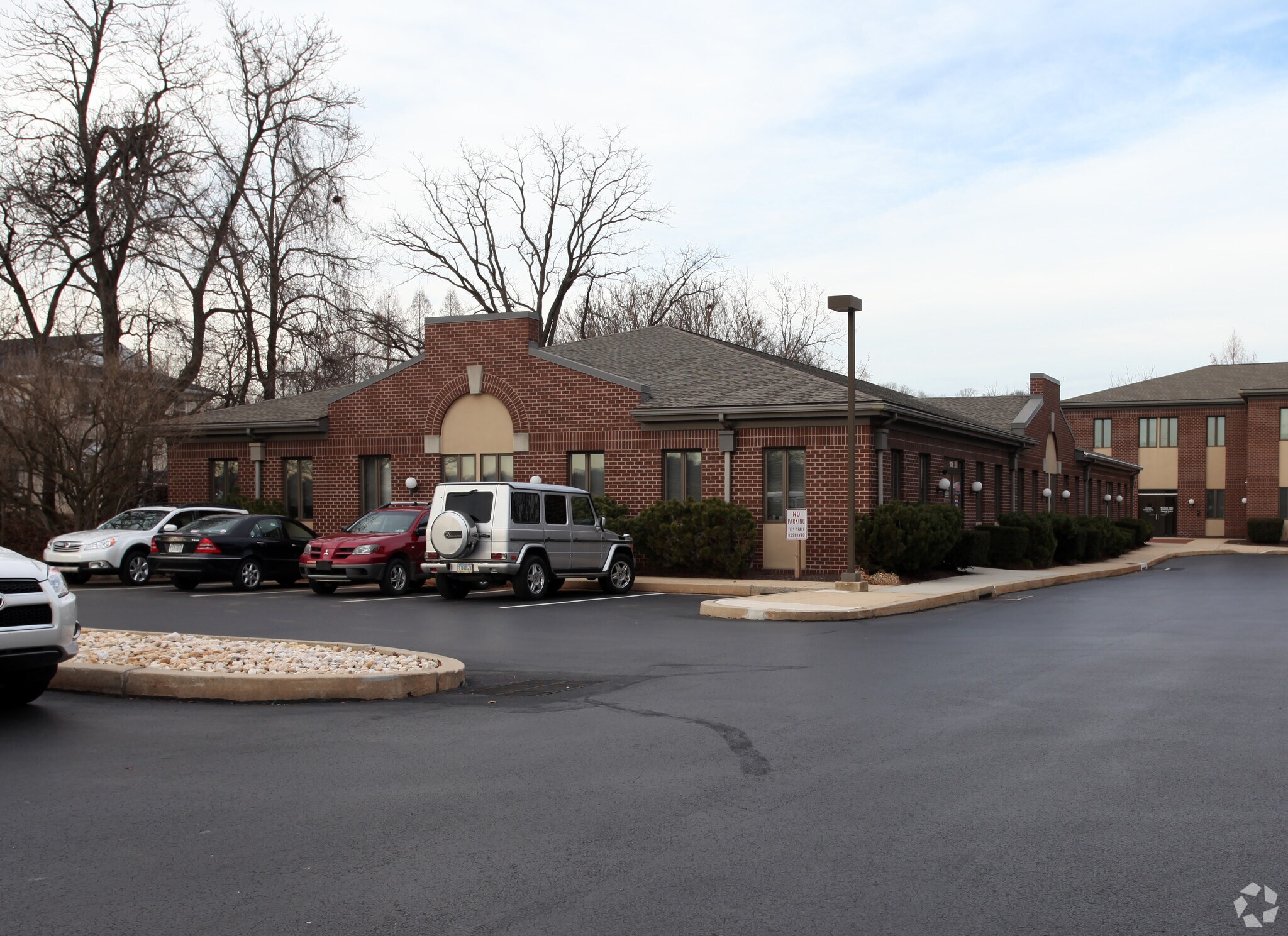 403 W Lincoln Hwy, Exton, PA for sale Primary Photo- Image 1 of 1