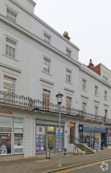 6 Euston Pl, Leamington Spa to rent - Building Photo - Image 2 of 2