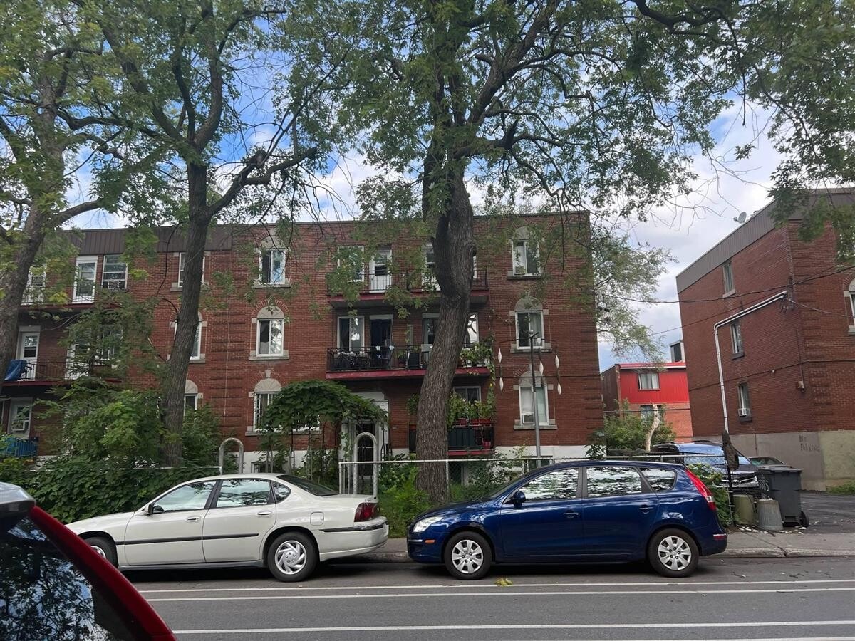 3385 Av Barclay, Montréal H3S 1K3 UK