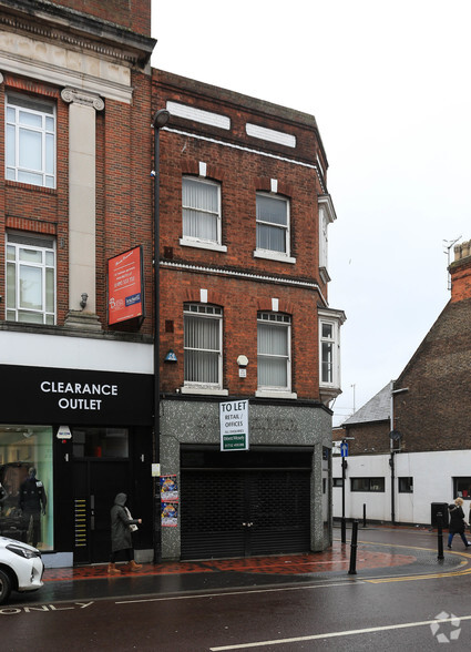 64 High St, Tonbridge for rent - Building Photo - Image 2 of 3