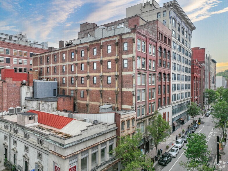 909 Penn Ave, Pittsburgh, PA for sale - Primary Photo - Image 1 of 1