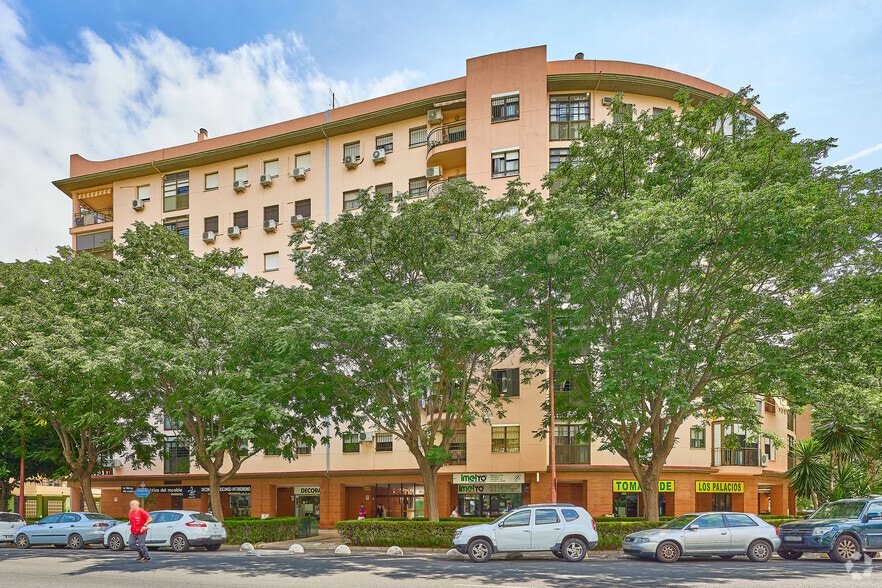 Avenida de las Ciencias, 10, SEVILLA, Sevilla for sale - Building Photo - Image 2 of 2