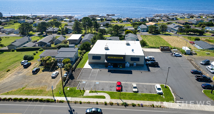 935 N Hwy 101, Yachats, OR for sale - Building Photo - Image 1 of 1