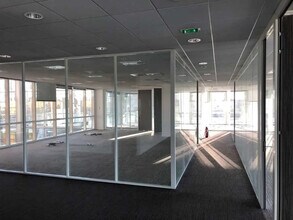 229 Rue De La Belle Etoile, Roissy-en-France to rent Interior Photo- Image 1 of 3