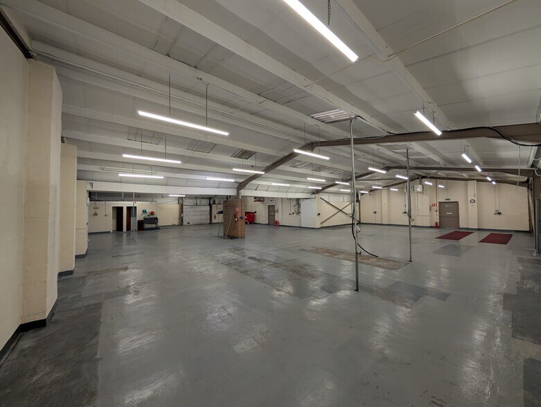 1 Seafield Rd, Kirkcaldy to rent - Interior Photo - Image 3 of 8