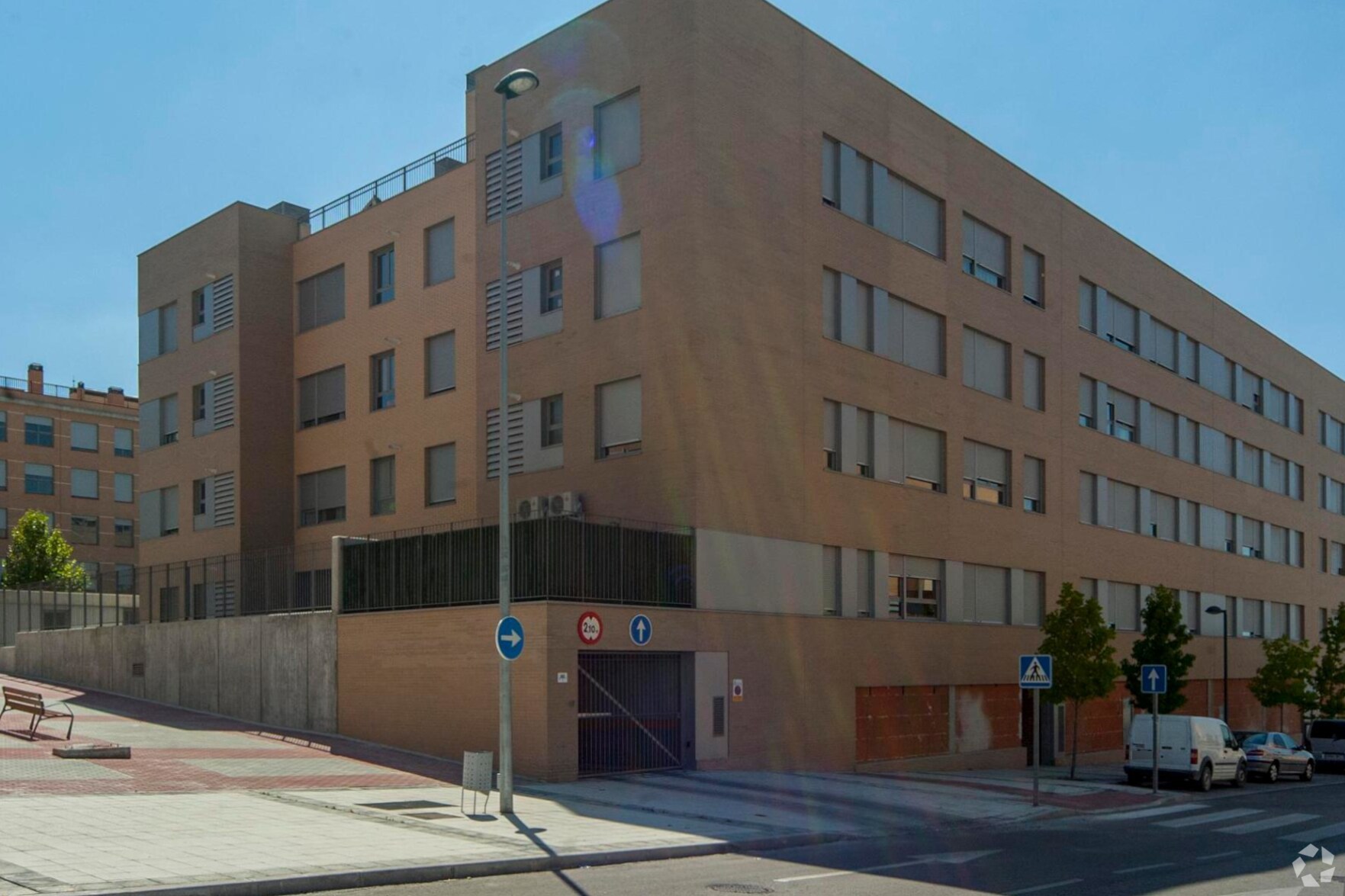 Build-to-Rent in Arganda del Rey, Madrid for sale Primary Photo- Image 1 of 4